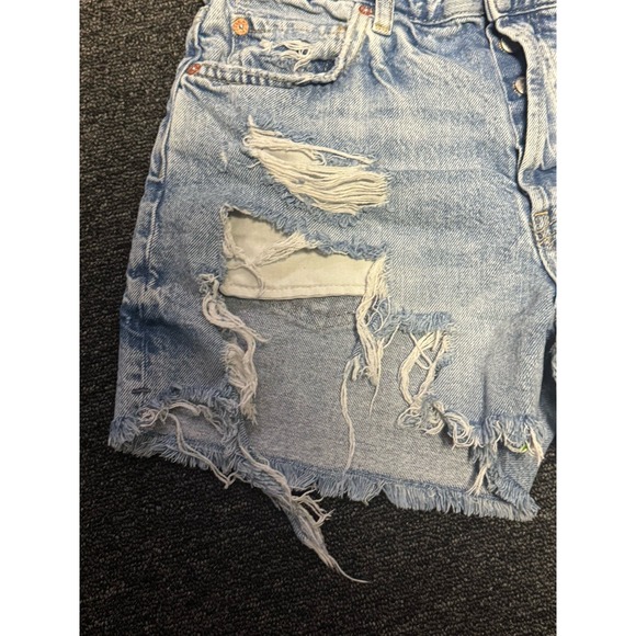 We The Free Women's Denim Destroyed Shorts Button Fly Size 27 EUC - Picture 4 of 8